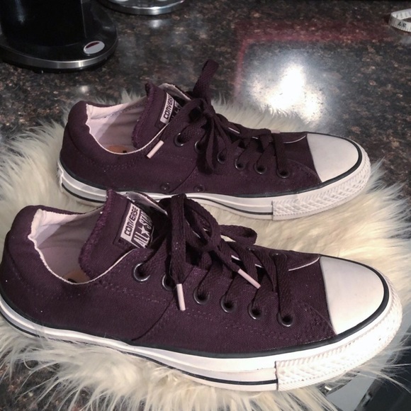 converse maroon shoes